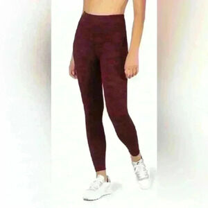 Old Navy 2Piece Desert Camouflage HighWaisted Power Leggings & Sports Bra Size L